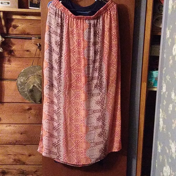 Long multi colored skirt size 18/20 - Picture 2 of 2